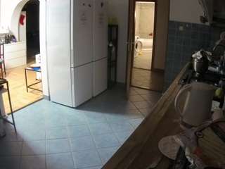 voyeurcam-julmodels-kitchen