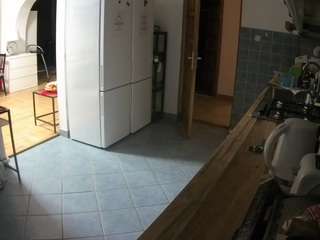 voyeurcam-julmodels-kitchen webcam