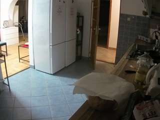 voyeurcam-julmodels-kitchen webcam