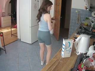 voyeurcam-julmodels-kitchen webcam