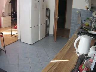 voyeurcam-julmodels-kitchen