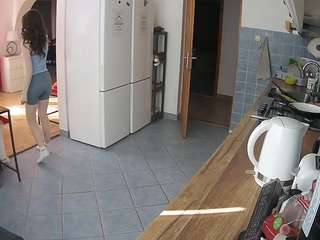 voyeurcam-julmodels-kitchen