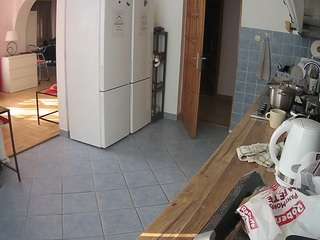 voyeurcam-julmodels-kitchen webcam