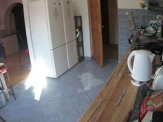 voyeurcam-julmodels-kitchen