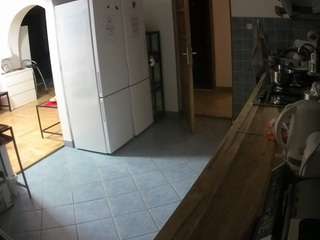 voyeurcam-julmodels-kitchen camsoda