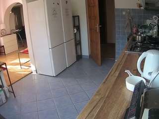 voyeurcam-julmodels-kitchen webcam model
