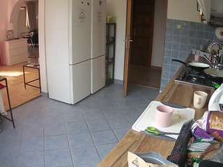 voyeurcam-julmodels-kitchen's CamSoda show and profile