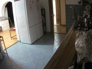 voyeurcam-julmodels-kitchen webcam