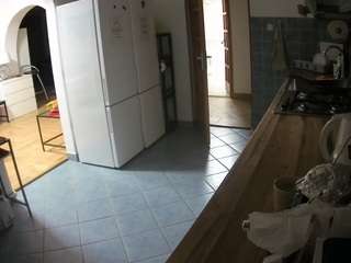 voyeurcam-julmodels-kitchen