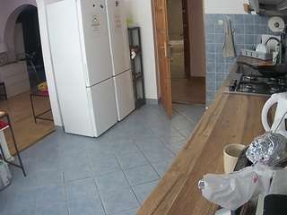 voyeurcam-julmodels-kitchen live cam profile