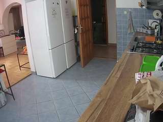 le modèle voyeurcam-julmodels-kitchen est en webcam porno dans un show sur le site camsoda, il possède les tags suivants: amateur,julmodels-house,thong,tease,strip,spank,roleplay,pussy,pov,ass,lingerie,flashing,fingers,fetish,feet,dirty talk,cock rating,brown eyes,bikini,athletic