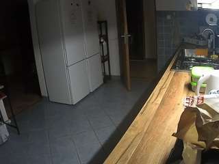 voyeurcam-julmodels-kitchen live cam profile