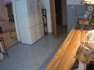 le modèle voyeurcam-julmodels-kitchen est en webcam porno dans un show sur le site camsoda, il possède les tags suivants: amateur,julmodels-house,thong,tease,strip,spank,roleplay,pussy,pov,ass,lingerie,flashing,fingers,fetish,feet,dirty talk,cock rating,brown eyes,bikini,athletic