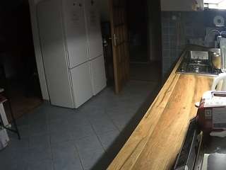 voyeurcam-julmodels-kitchen