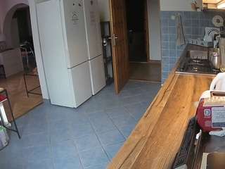 le modèle voyeurcam-julmodels-kitchen est en webcam porno dans un show sur le site camsoda, il possède les tags suivants: amateur,julmodels-house,thong,tease,strip,spank,roleplay,pussy,pov,ass,lingerie,flashing,fingers,fetish,feet,dirty talk,cock rating,brown eyes,bikini,athletic