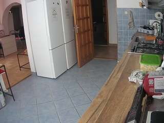 voyeurcam-julmodels-kitchen live cam profile