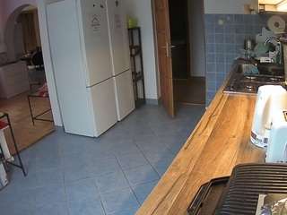 voyeurcam-julmodels-kitchen