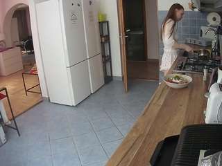 voyeurcam-julmodels-kitchen