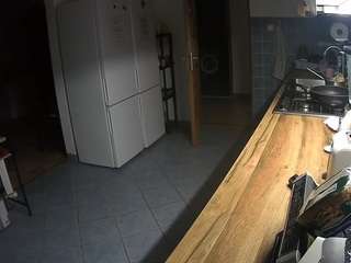 voyeurcam-julmodels-kitchen