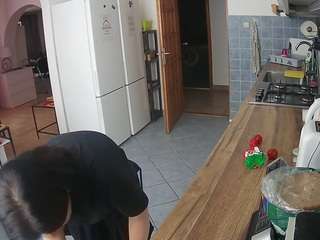 voyeurcam-julmodels-kitchen