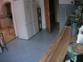 voyeurcam-julmodels-kitchen