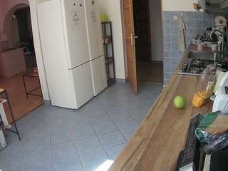 voyeurcam-julmodels-kitchen