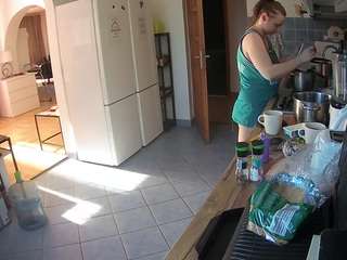 voyeurcam-julmodels-kitchen