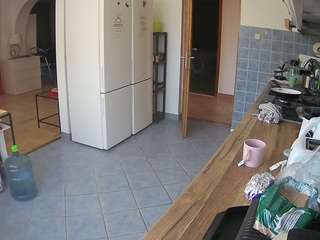 voyeurcam-julmodels-kitchen