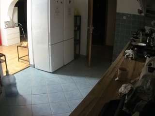 voyeurcam-julmodels-kitchen