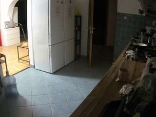 voyeurcam-julmodels-kitchen