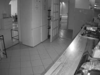 voyeurcam-julmodels-kitchen