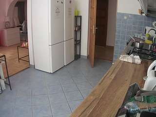 voyeurcam-julmodels-kitchen
