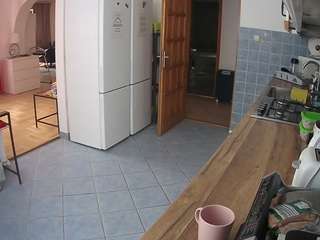 voyeurcam-julmodels-kitchen webcam model