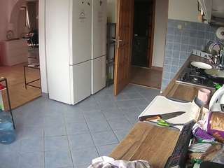 voyeurcam-julmodels-kitchen webcam model