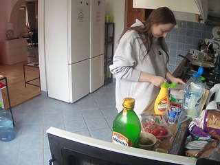 voyeurcam-julmodels-kitchen