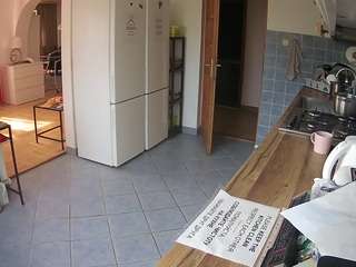 voyeurcam-julmodels-kitchen
