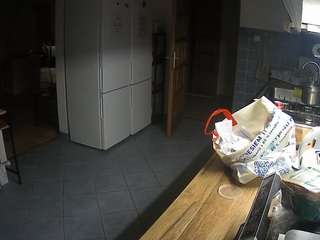voyeurcam-julmodels-kitchen