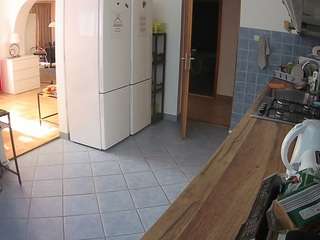 voyeurcam-julmodels-kitchen webcam