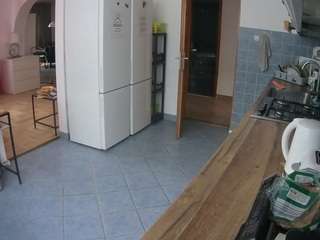voyeurcam-julmodels-kitchen