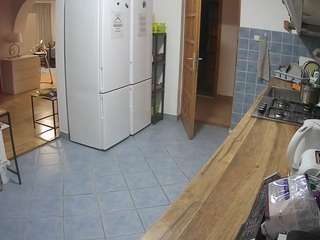 voyeurcam-julmodels-kitchen
