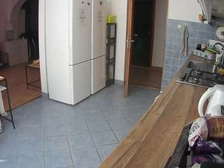 voyeurcam-julmodels-kitchen Profile Image