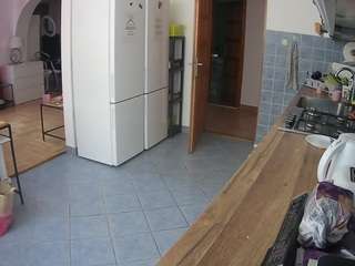 voyeurcam-julmodels-kitchen
