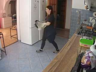 voyeurcam-julmodels-kitchen