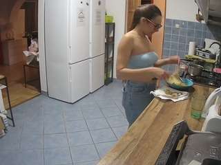 le modèle voyeurcam-julmodels-kitchen est en webcam porno dans un show sur le site camsoda, il possède les tags suivants: amateur,julmodels-house,thong,tease,strip,spank,roleplay,pussy,pov,ass,lingerie,flashing,fingers,fetish,feet,dirty talk,cock rating,brown eyes,bikini,athletic