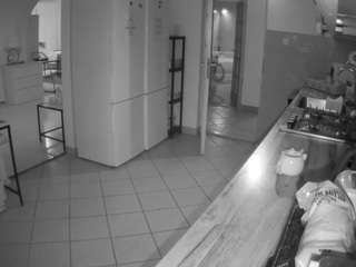 voyeurcam-julmodels-kitchen