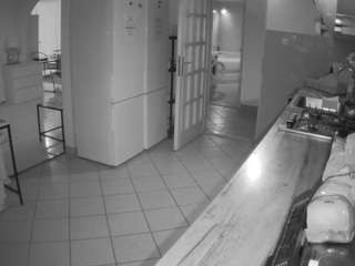 voyeurcam-julmodels-kitchen