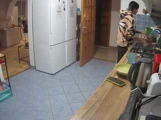 voyeurcam-julmodels-kitchen