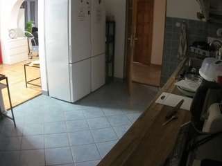voyeurcam-julmodels-kitchen