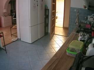 voyeurcam-julmodels-kitchen