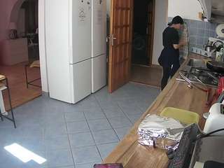 voyeurcam-julmodels-kitchen